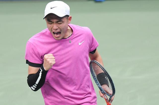 不差钱，阿联酋足协提供5架专机拉球迷去客场看世预赛