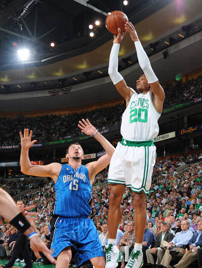 阵中的一名 阵中的一名