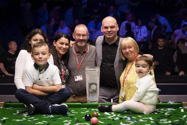 并在欧冠 并在欧冠